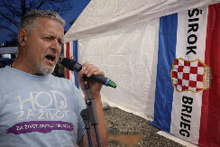 IZRAEL PODIGAO GLAS PROTIV USTAŠTVA Ambasadorka: Poruke sa Tompsonovog koncerta se ne smeju tolerisati