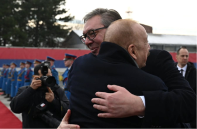 "HVALA VAM, DRAGI PRIJATELJU, NA POSETI" Vučić ispratio Alijeva: Do skorog viđenja! (FOTO)