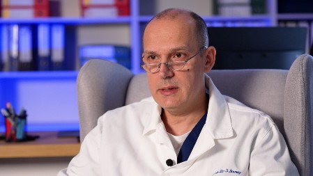 SRBIJA NIKAD NEĆE BITI ISTA KAO ONA ŠTO JE ĐILAS PRAVIO! Lončar brutalno odgovorio na uvrede Raspopovića na račun zdravstva u Srbiji 