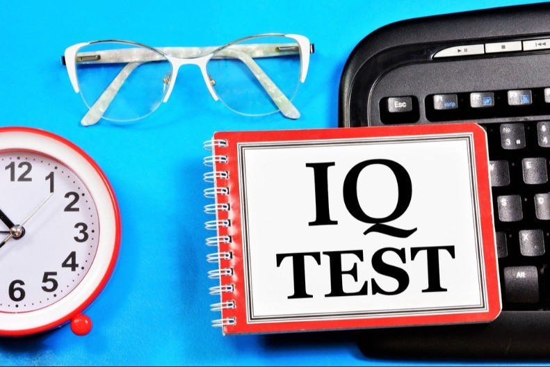Najkraći IQ test na svetu: Samo 3 pitanja otkrivaju da li ste pametniji od 80% ljudi