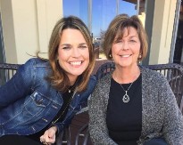 NAGRADA ZA PODATKE O NESTALOJ ŽENI POVEĆANA NA 100.000 DOLARA: Majke poznate voditeljke nema dve nedelje, pronađen KLJUČAN TRAG?