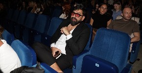 SLAVLJE U DOMU OGNJENA AMIDŽIĆA Objavio fotografiju majke, pa joj uputio dirljive reči! (FOTO)