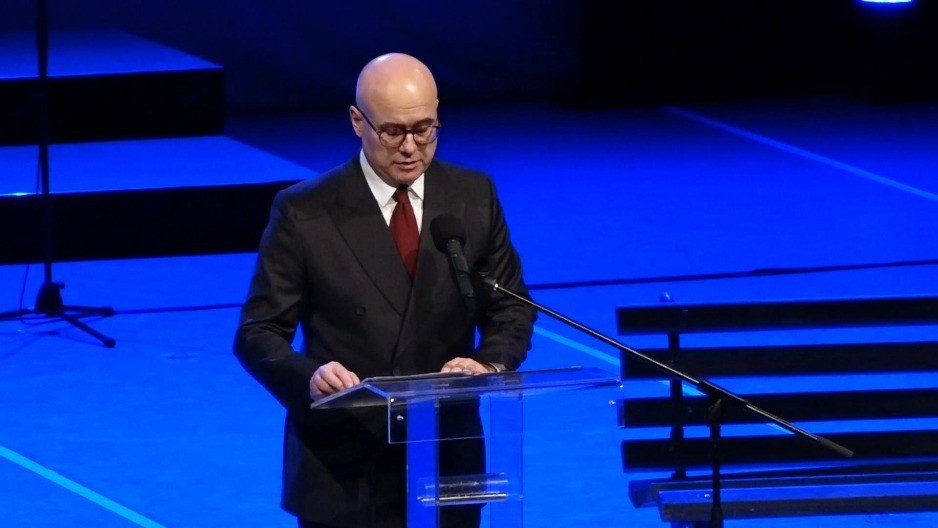 "SAGLEDAVANJE SRBA, SLOVENSKOG SVETA I EVROPE" Obeležavanje dva veka matice srpske - Svečanosti prisustvuje i Miloš Vučević (VIDEO)