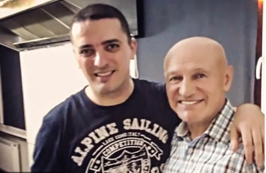 "PALA SAM I MOLILA DOKTORE DA NE GASE APARATE" Stravična ispovest udovice čoveka koji je poginuo sa Šaulićem!