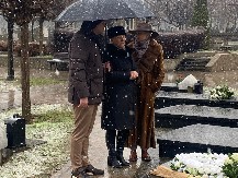 VIDELI SMO GA SAMO NA ŠABANOVOJ SAHRANI, A SADA JE OTKRIVENO ŠTA JE GOCA ZAISTA URADILA Gde je danas Šaulićev vanbračni sin?