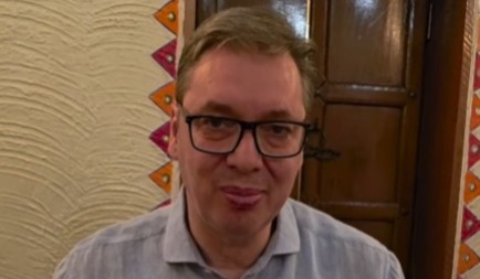 "LJUTA HRANA, PRAVIM SE DA MI NIJE NIŠTA" Vučić iz Indije: Za nas mnogo toga sutra i preksutra, bavićemo se budućnošću Srbije
