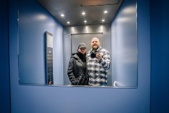 GODINAMA SE VOZIMO, A NE ZNAMO ISTINU Evo zašto je ogledalo OBAVEZNO u liftu - razlog će vas iznenaditi