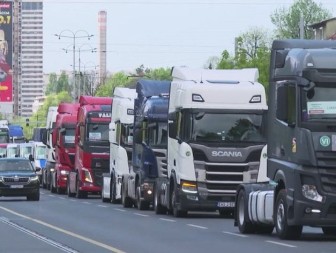 VOZAČI OPET PRETE BLOKADOM "Mogli bismo potpuno da parališemo ekonomiju, ali nikome ne treba šteta"