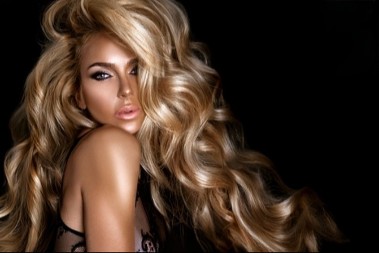 Kažu da deluje čak i na jako tankoj kosi: Trik za volumen zbog kojeg nećete ići kod frizera!