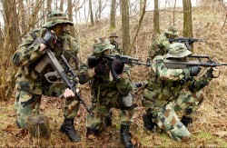 VIC DANA Kreće Mujo u vojsku, a babo mu na rastanku daje savet...