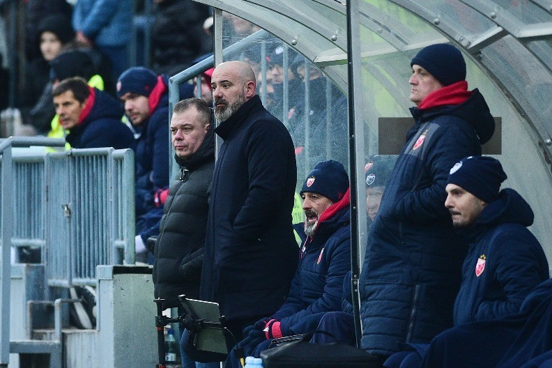 ALARM NA MARAKANI Zvezda strepi za večiti derbi