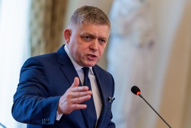 FICO OTVORENO STAO NA STRANU SRBIJE: Vidimo šta vam rade, uz vas smo!