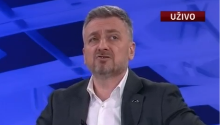 NIJE VAŽNO ŠTA SLOBA GOVORI, VAŽNO JE DA JE LAKI MNOGO NERVOZAN… Izbija frustracije u emsiji uživo, Georgiev rečenicu ne može da dovrši... (VIDEO)