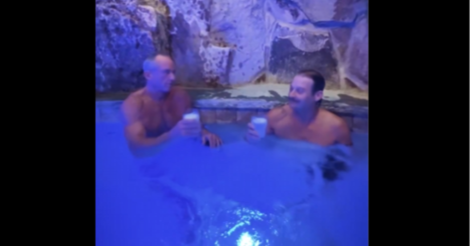 ŠOK SNIMAK! Trampov ministar i Kid Rok u akciji - ljudi gledaju u neverici! (VIDEO)