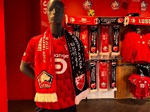 ALO! U LILU Evo koliko košta šal sa motivima Lila i Crvene zvezde