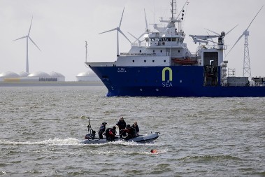 TRAMP: VETROPARKOVI SU ZA BUDALE Pet dana kasnije, evropske zemlje grade ogroman vetropark