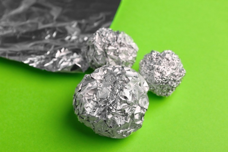 KO BI REKAO? Stručnjaci savetuju da odmah stavite kuglicu aluminijumske folije u fioku