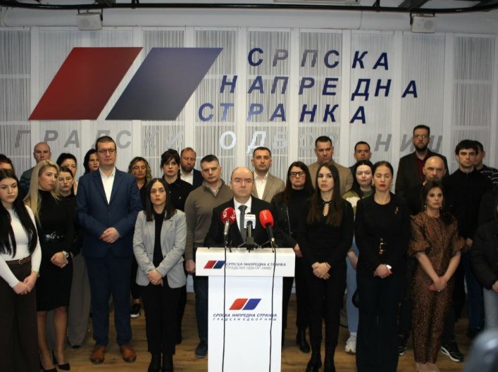 "MILIĆ JE DOZVOLIO DA SE PACIJENTI SNIMAJU" Profeosor Boris Đinđić tražio pokretanje disciplinskog postupka protivpravnih radnji