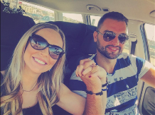 "PUKLA SAM SA ŽIVCIMA, NISAM MOGLA DA IZDRŽIM" Pevačica se drugi put razvela od istog čoveka: "Spavali smo u odvojenim sobama"