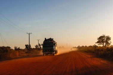 SLOBODA NAKON DVE NEDELJE SKRIVANJA: Desetine vernika vratilo se kućama