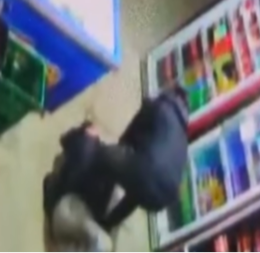 GRADONAČELNIK PAVLOVIĆ POVREĐEN DOK JE SPREČAVAO RAZBOJNIŠTVO Oglasio se Mup nakon pokušaja pljačke u Nišu