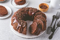 MIRISNI KUGLOF SA ČOKOLADOM ZA PRAVE SLADOKUSCE Desert koji ne izlazi iz mode