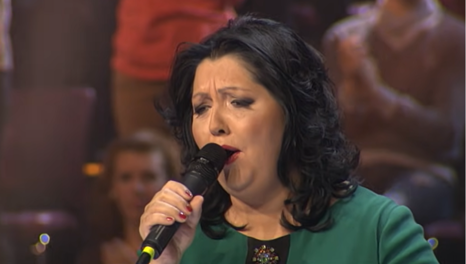 VERICA ŠERIFOVIĆ PRIMA DVE PENZIJE Evo koliko mesečno dobija i zašto je batalila pevanje!