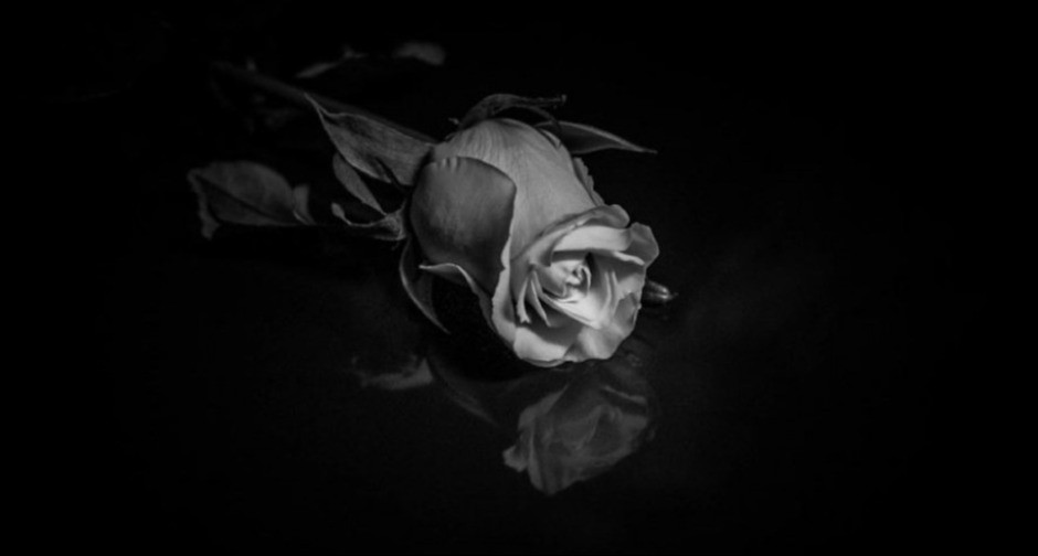 UMRLA PEVAČICA (26) Otkriveni jezivi detalji: "Nije mogla da govori i diše" 