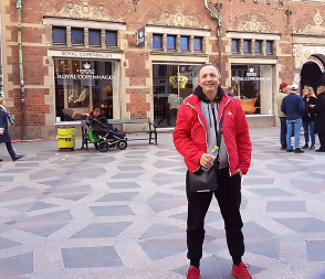 "ŠTA MU SE DESILO, SAMO GLAS MU JE OSTAO ISTI" Naš voditelj neprepoznatljiv, javnost šokirana promenom (FOTO)