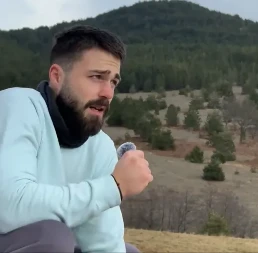 Mihajlo je napustio grad i kupio poslednju kuću na selu: Sad njegovu priču prate svi (VIDEO)