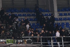 POTPUNA LUDNICA U NIŠU Meč se uskoro nastavlja, sudije se vratile na teren