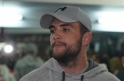 VELJKO ŠOKIRAO JAVNOST Poruka iz Moskve koja je uzburkala mreže: "Kući se ne vraćam" (FOTO)