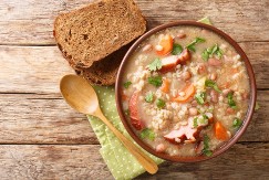 Miris detinjstva iz jednog lonca: Starinsko varivo koje se jede "na kašiku"