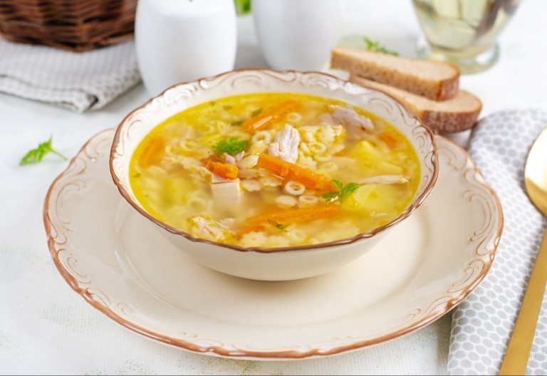 10 minuta pred kraj dodajte ovo, ima da miriše kao luda: Šte treba staviti u supu da joj obogati ukus za tili čas?