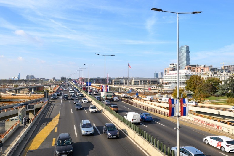 VOZAČI, PAŽNJA! Počinju radovi na Gazeli, zatvaraju se dve trake - evo do kada će trajati