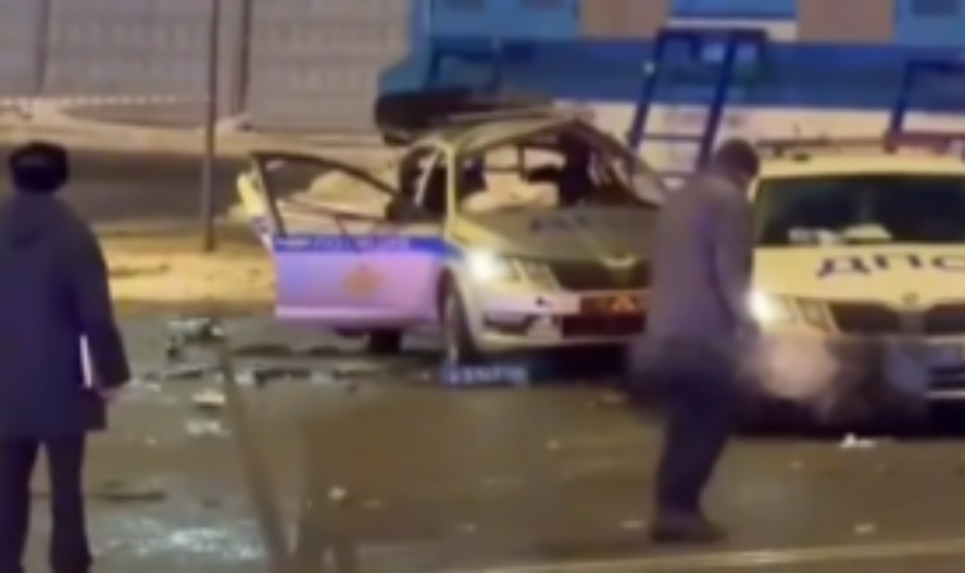 OPSADNO STANJE U MOSKVI, BOMBAŠKI NAPAD! Ubijen policajac, ima ranjenih! (VIDEO) 