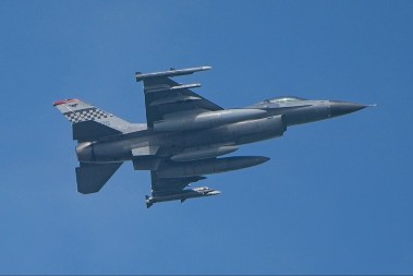 SRUŠIO SE TREĆI VOJNI AVION DANAS! F-16 pao u Južnoj Koreji, pilot se spasao!