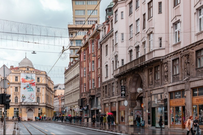 UKRALI MU KOMBI, PA GA OTKUPIO OD „MAFIJE“ Belgijanac u Sarajevu platio 1.000 € da vrati svoje vozilo