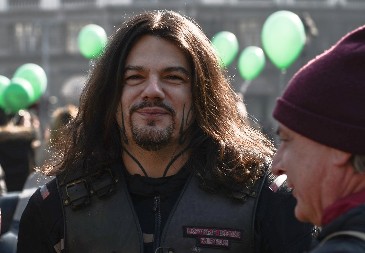 "PRETUKAO ME JE I OŠIŠAO" Stravične optužbe ćerke Ace Amadeusa: "Mamu je terao da se drogira"