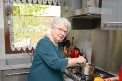 Nisam vam ja sluškinja! Baka Olga (71) iz Beograda oplela po sinu i snaji