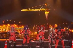 HAOS NA SCENI PZE! Članica Harem Girls se razbila, pala na kraju nastupa (FOTO)