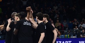 ŠTA SE OVDE DESILO? Trenutak ludila: Igrač Partizana slavio poraz crno-belih? (VIDEO)