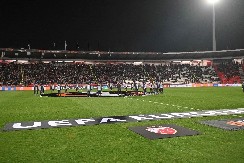 CRVENO-BELI PRED VELIKOM ZARADOM Zvezdi se smeši 5.000.000