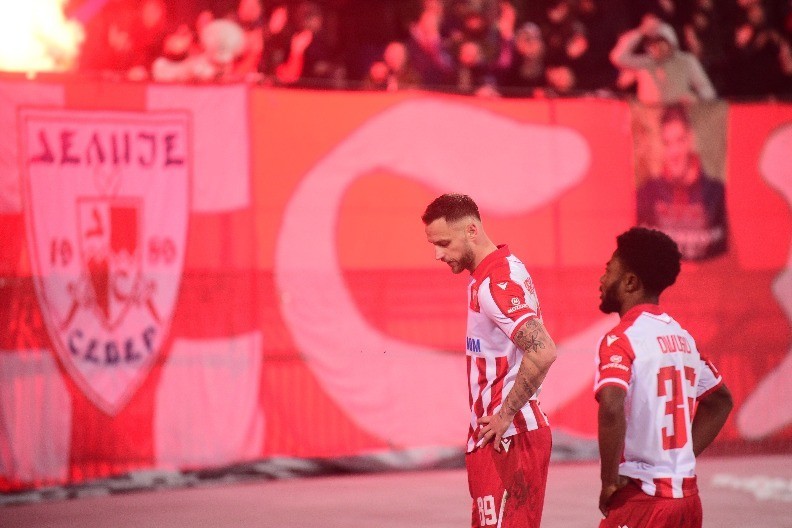 "TO JE BOLELO..." Oglasio se Marko Arnautović nakon Lila, poslao je poruku navijačima Zvezde (FOTO)