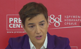 ANA BRNABIĆ Blokaderi čekaju strance da ih dovedu na vlast (VIDEO)