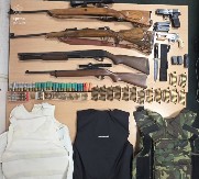 OTKRIVENO ŠTA JE PRONAĐENO KOD ACA ĐUKANOVIĆA: Sačmarica, lovački karabini, pištolj, panciri, 400 metaka…