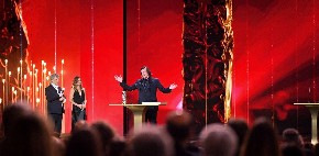 Čuveni glumac (64) neprepoznatljiv: Sala je zanemela kada je videla njegovo lice