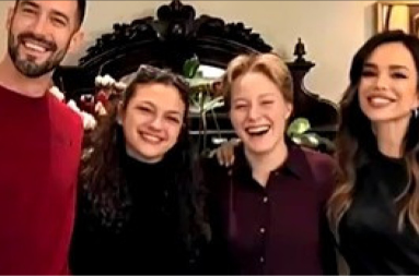 BLOKADERI U ZAGRLJAJU SEVERINE Vođa ozloglašene novosadske grupe u društvu hrvatske pevačice! (VIDEO)