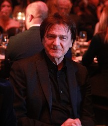 JEDINO ONA NIJE BILA U VILI KADA JE BAČENA BOMBA Evo gde se nalazila starija ćerka Zdravka Čolića 