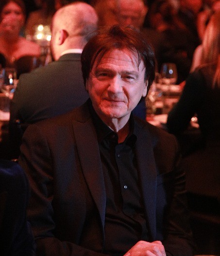 JEDINO ONA NIJE BILA U VILI KADA JE BAČENA BOMBA Evo gde se nalazila starija ćerka Zdravka Čolića 